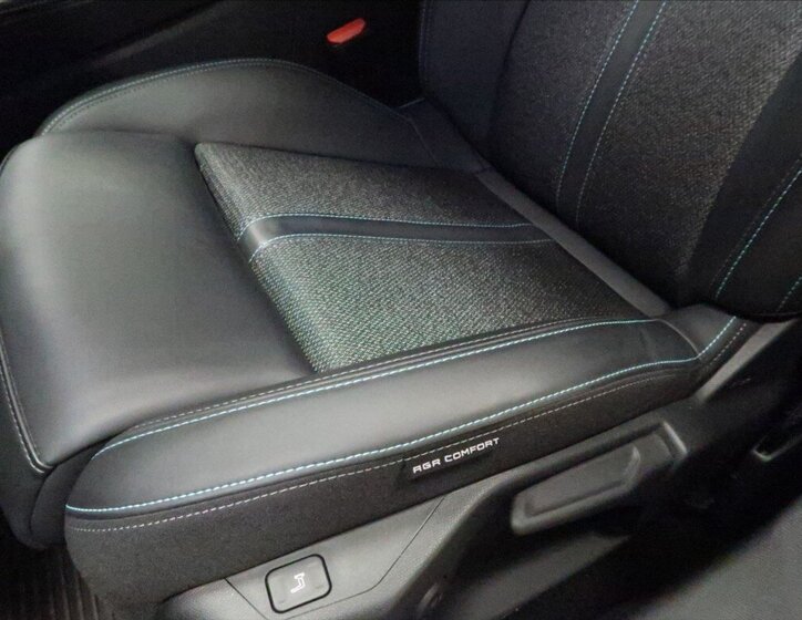 Peugeot 308 Kombi 1,5 l 96 kw