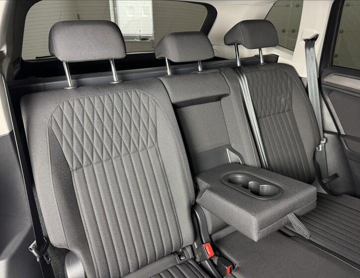 Volkswagen Tiguan Allspace 15