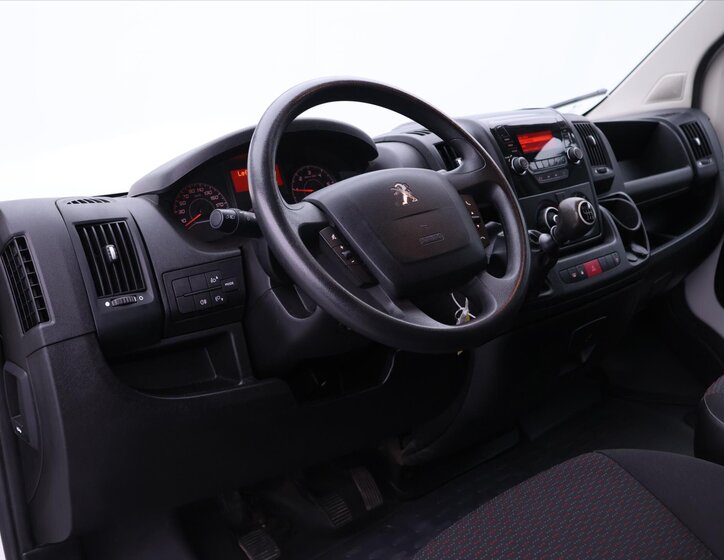 Peugeot Boxer Skříň 2,0 l 96 kw