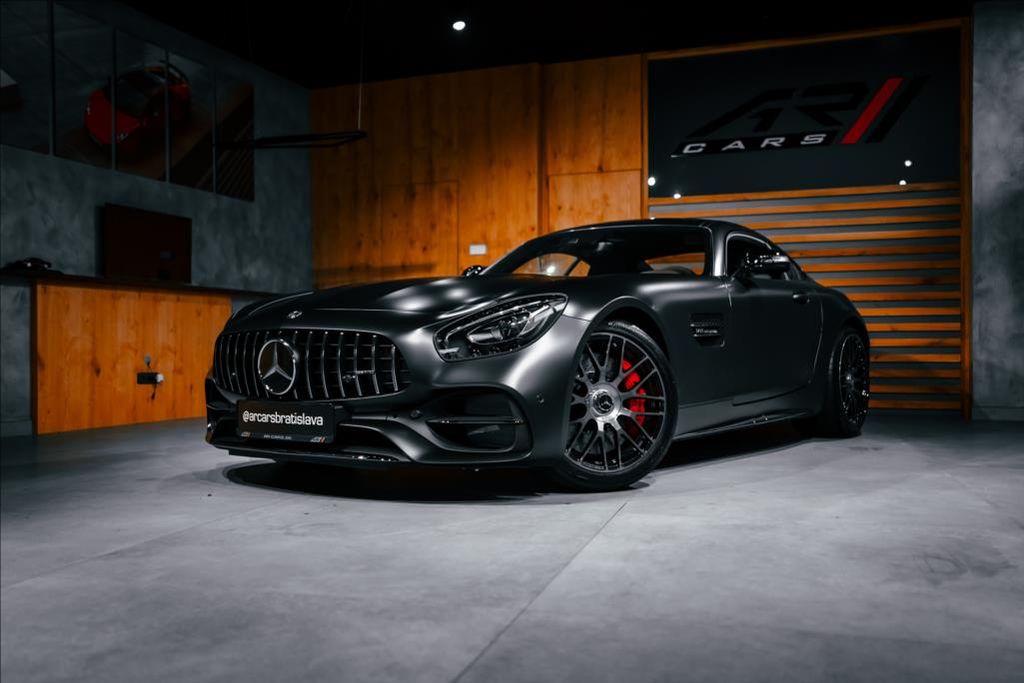 Mercedes-Benz AMG GT