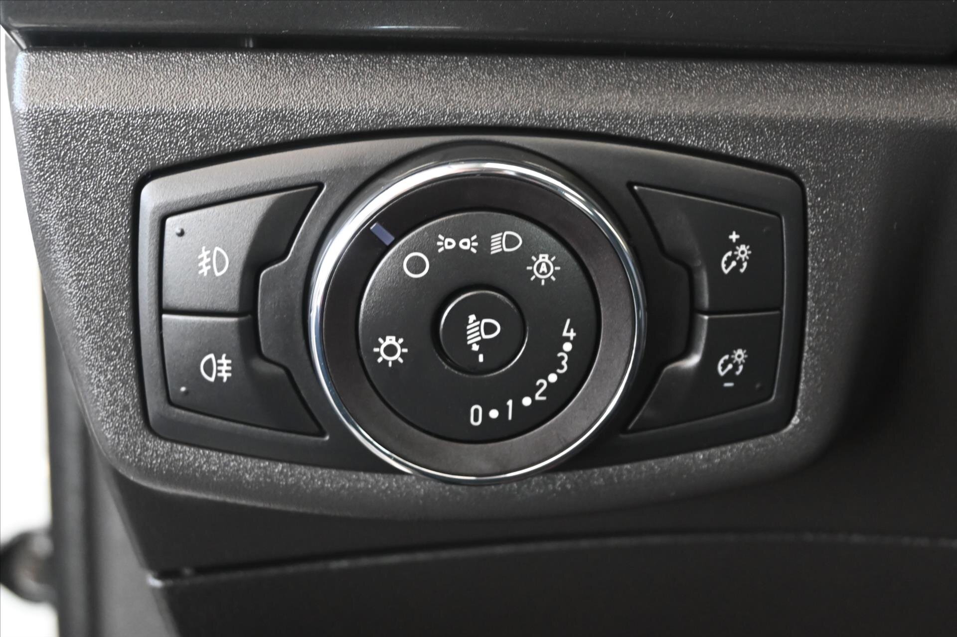 Ford Mondeo Kombi 2,0 l 110 kw