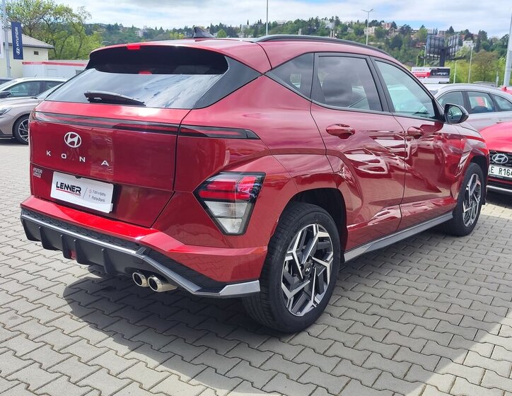 Hyundai Kona SUV / Terénní 1,6 l 145 kw