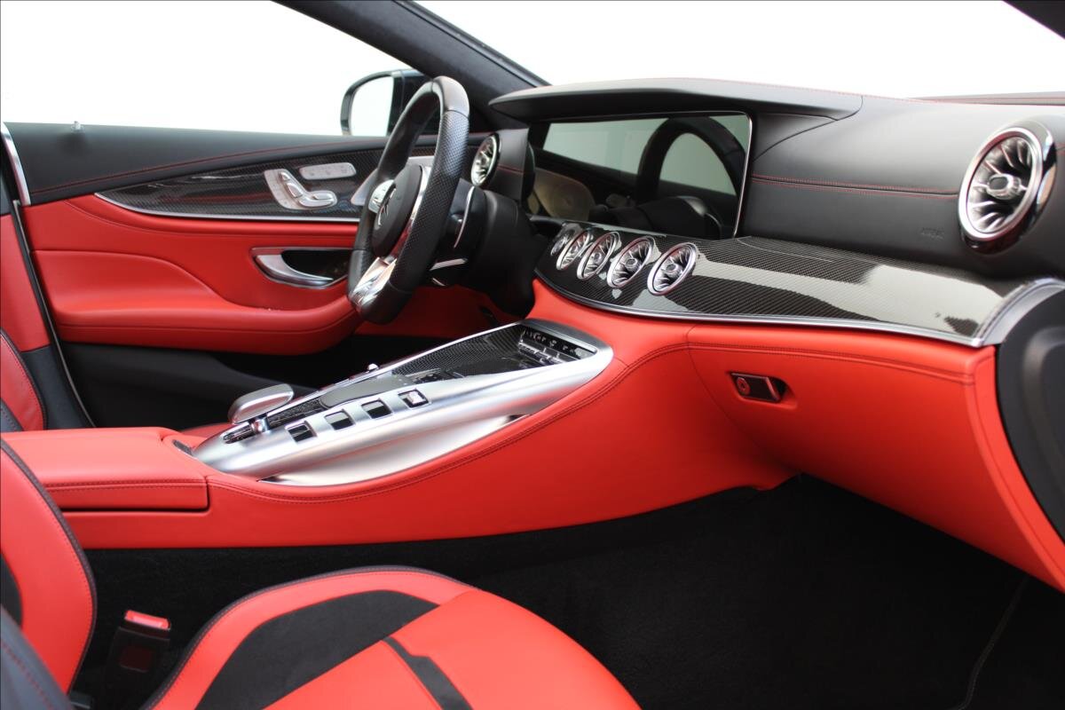 Mercedes-Benz AMG GT Kombi 4,0 l 430 kw