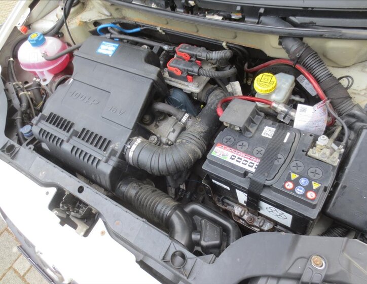 Fiat Panda Hatchback 1,4 l 73 kw
