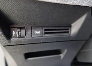 Peugeot 3008 SUV 1,2 l 100 kw