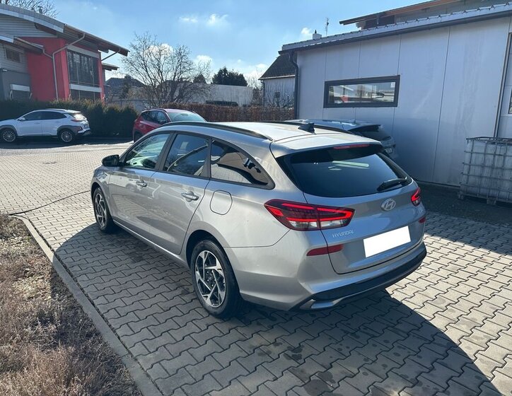 Hyundai i30 Kombi 1,6 l 110 kw