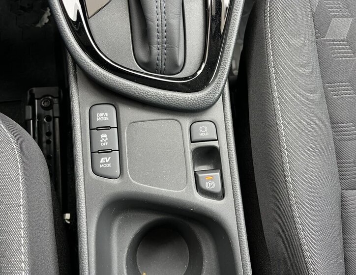 Toyota Yaris Hatchback 1,5 l 68 kw