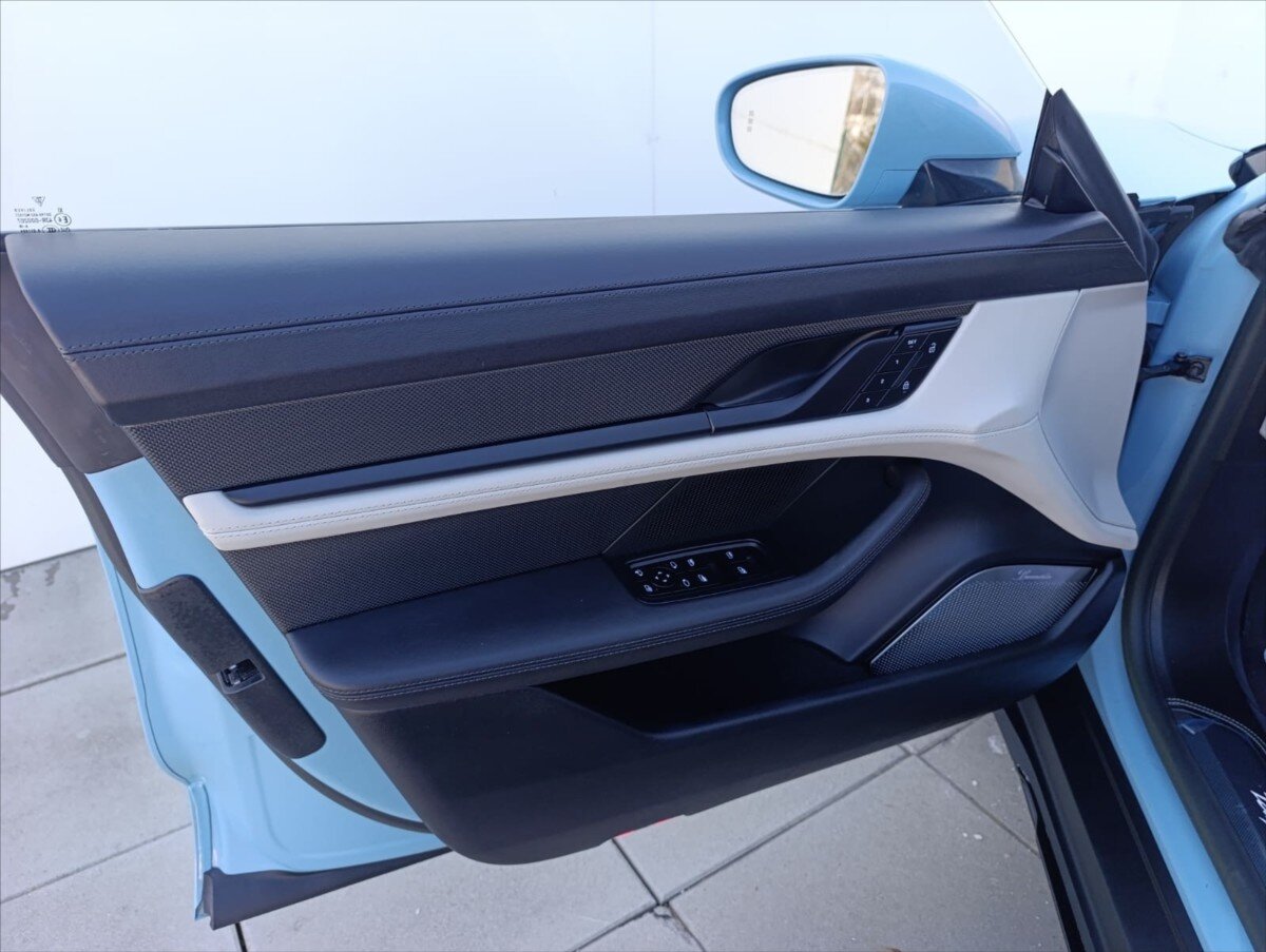 Porsche Taycan Kombi 0,0 560 kw