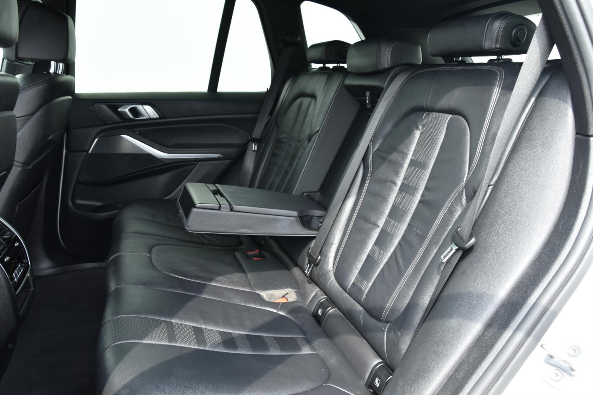 BMW X5 SUV / Terénní 3,0 l 195 kw