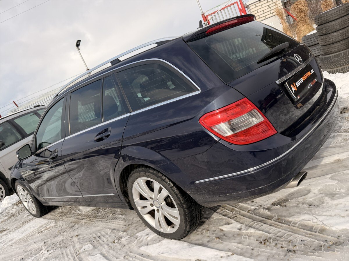 Mercedes-Benz Třídy C Kombi 2,1 l 125 kw