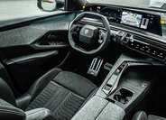 Peugeot 5008 SUV 1,2 l 107 kw