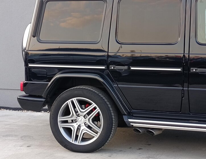 Mercedes-Benz Třídy G SUV / Terénní 5,5 l 400 kw