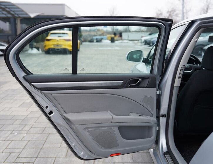 Škoda Superb Sedan 1,8 l 118 kw