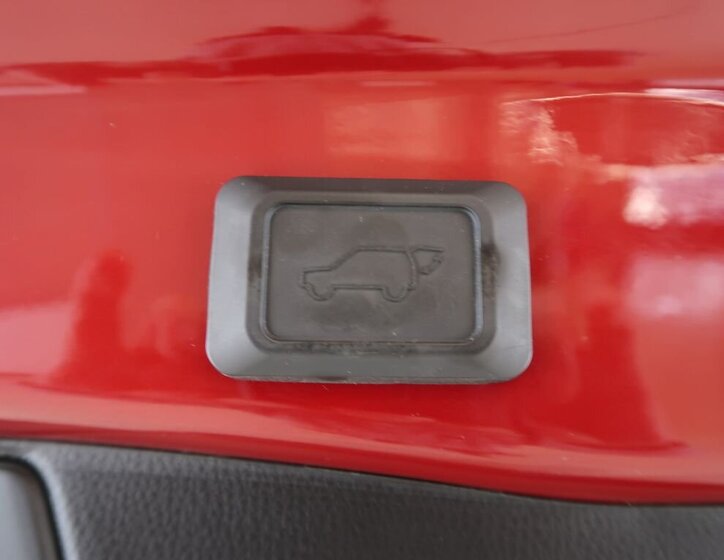 Toyota RAV4 SUV 2,0 l 129 kw