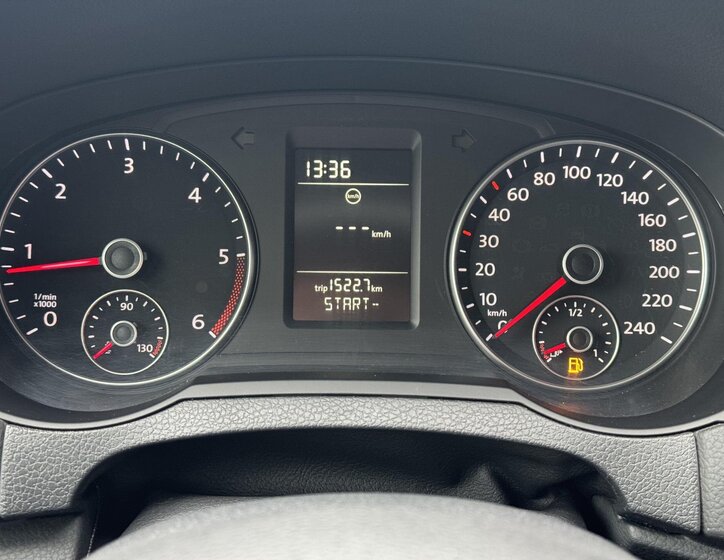 Volkswagen Sharan 24