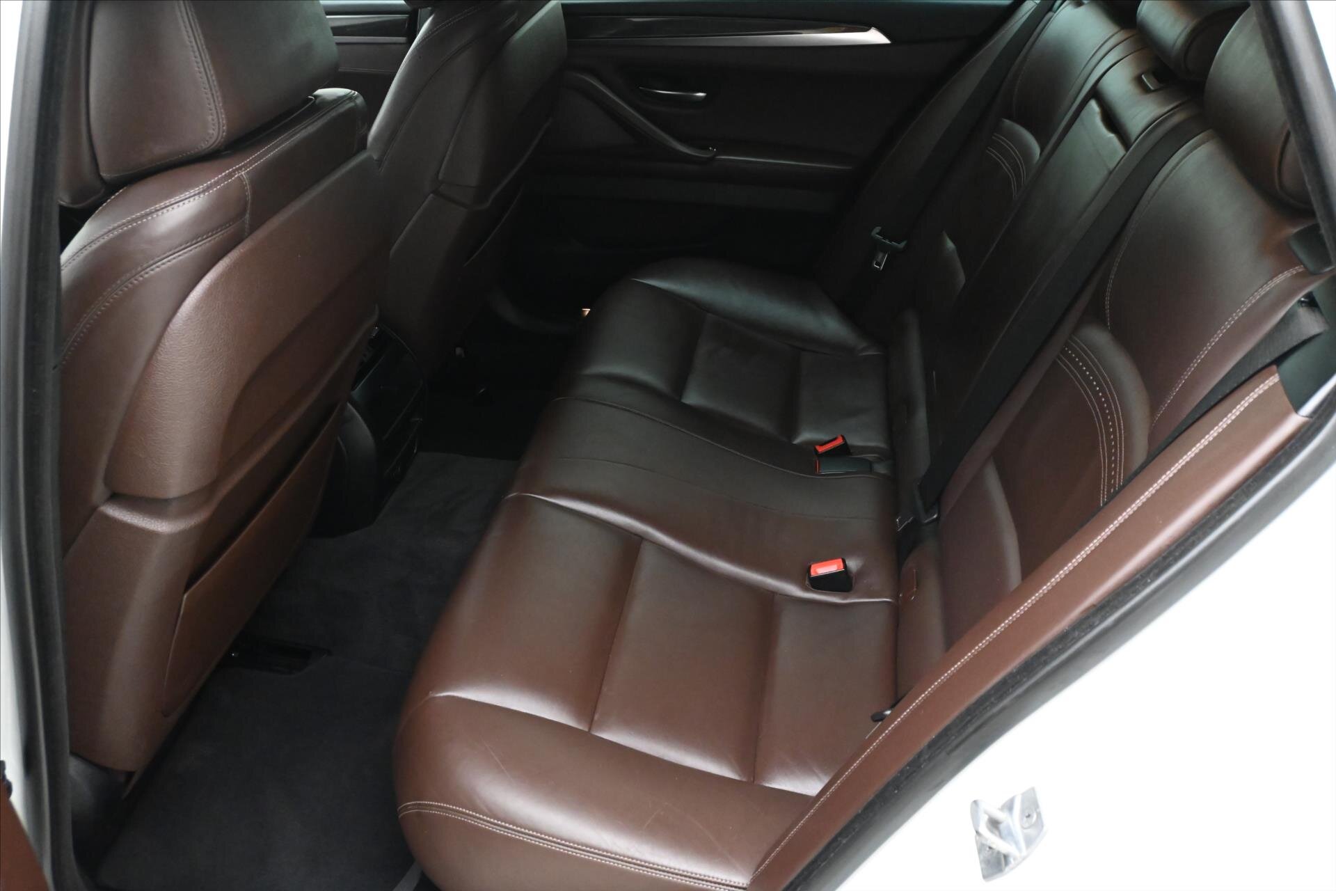 BMW Řada 5 Kombi 3,0 l 190 kw