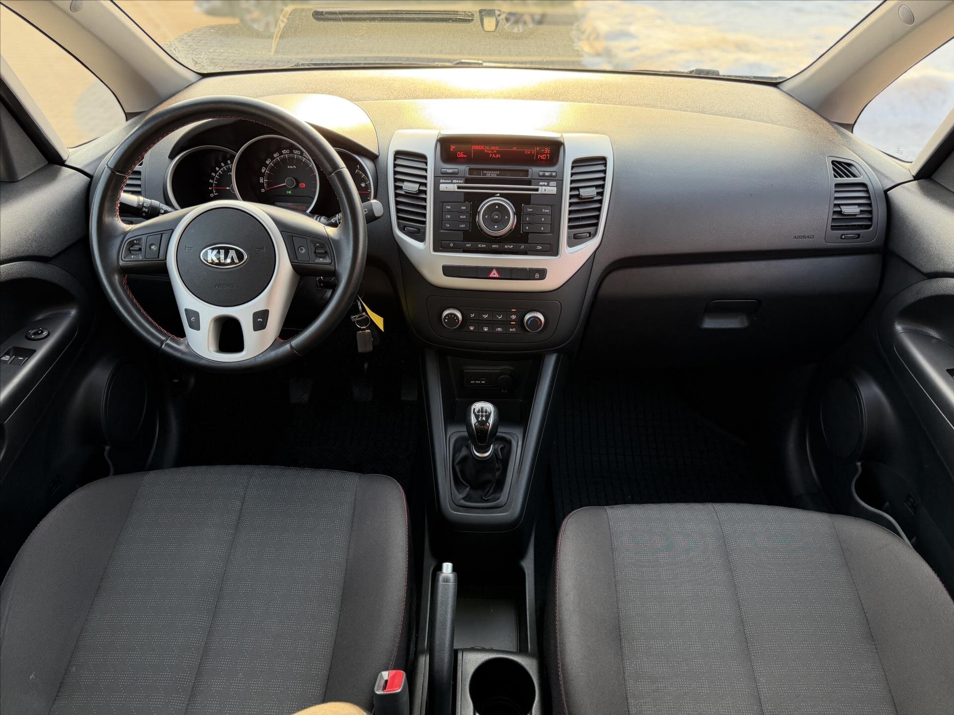 KIA Venga MPV 1,4 l 66 kw