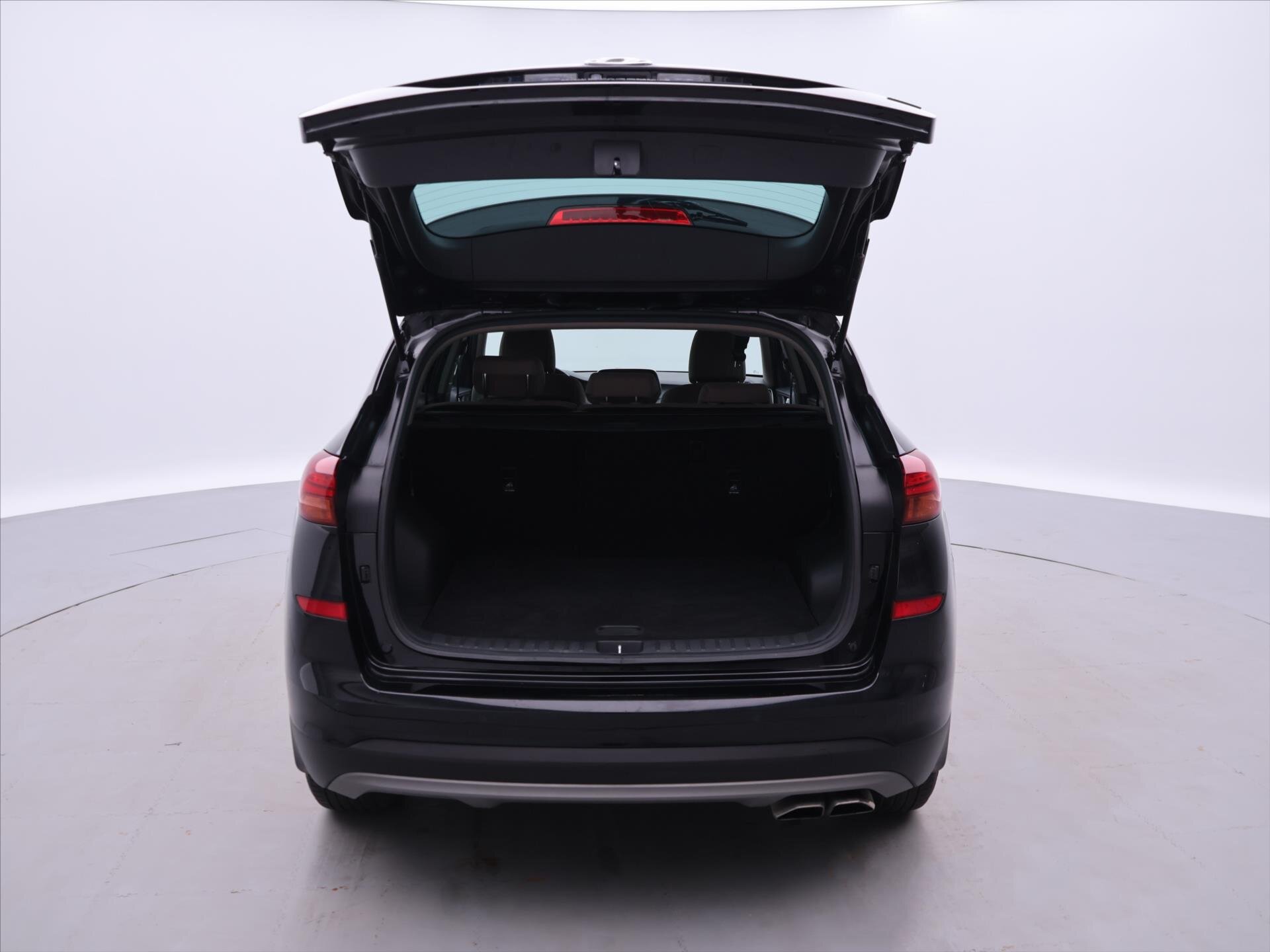 Hyundai Tucson SUV 1,6 l 100 kw