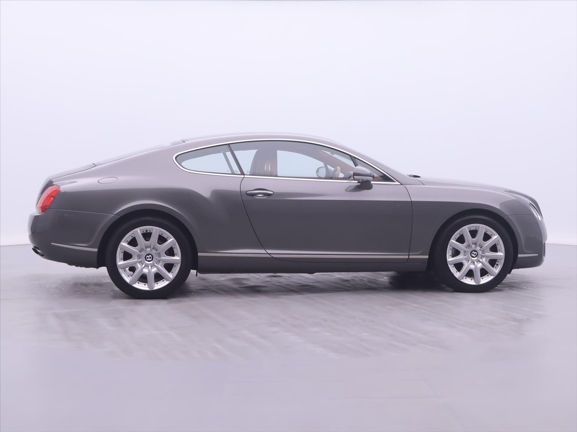 Bentley Continental GT Kupé 6,0 l 412 kw
