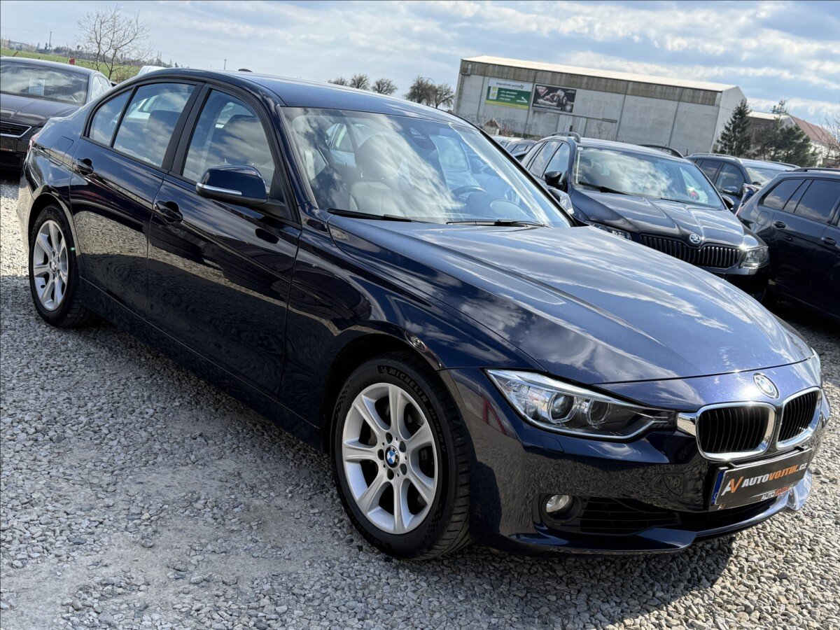 BMW Řada 3 Sedan 3,0 l 225 kw