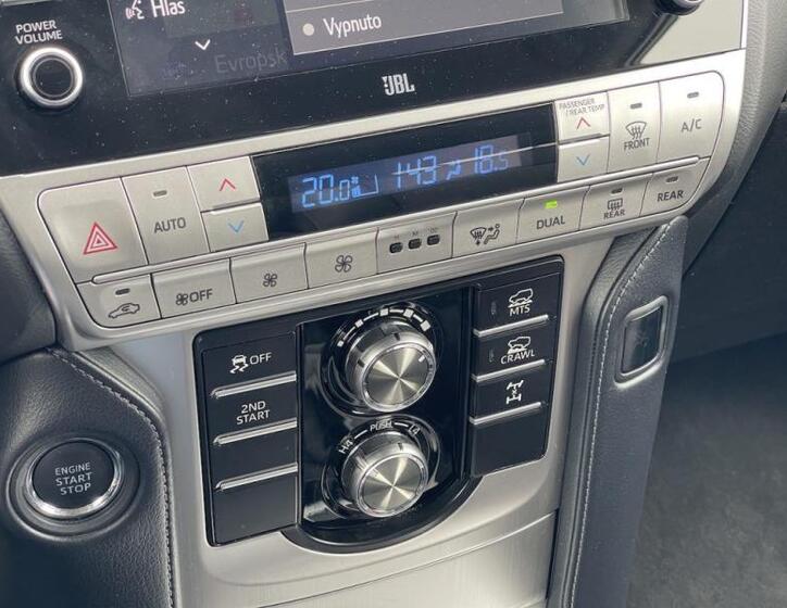 Toyota Land Cruiser 54