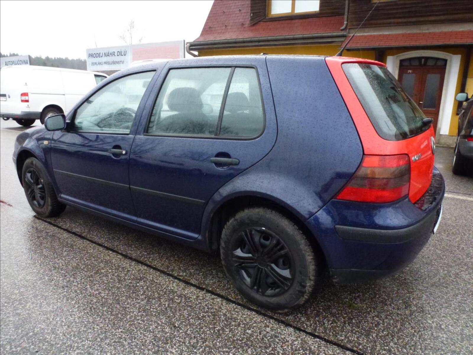 Volkswagen Golf 13
