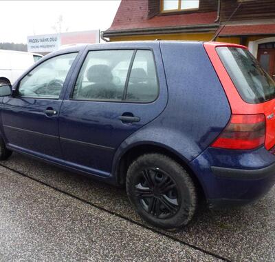 Volkswagen Golf 13