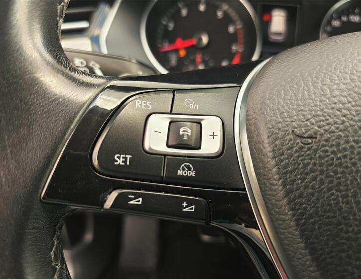 Volkswagen Passat 16