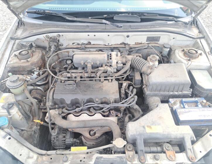 Hyundai Accent 26