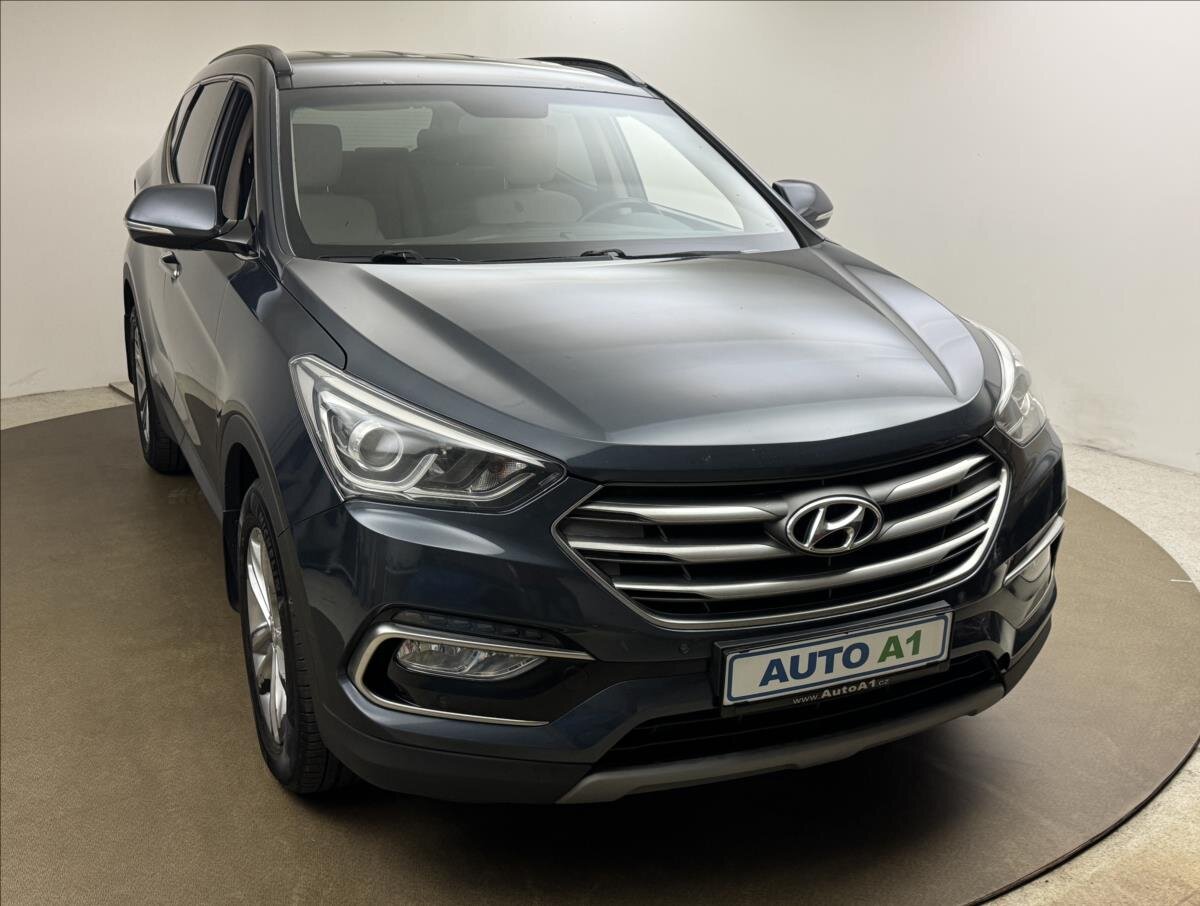 Hyundai Santa Fe SUV / Terénní 2,2 l 147 kw