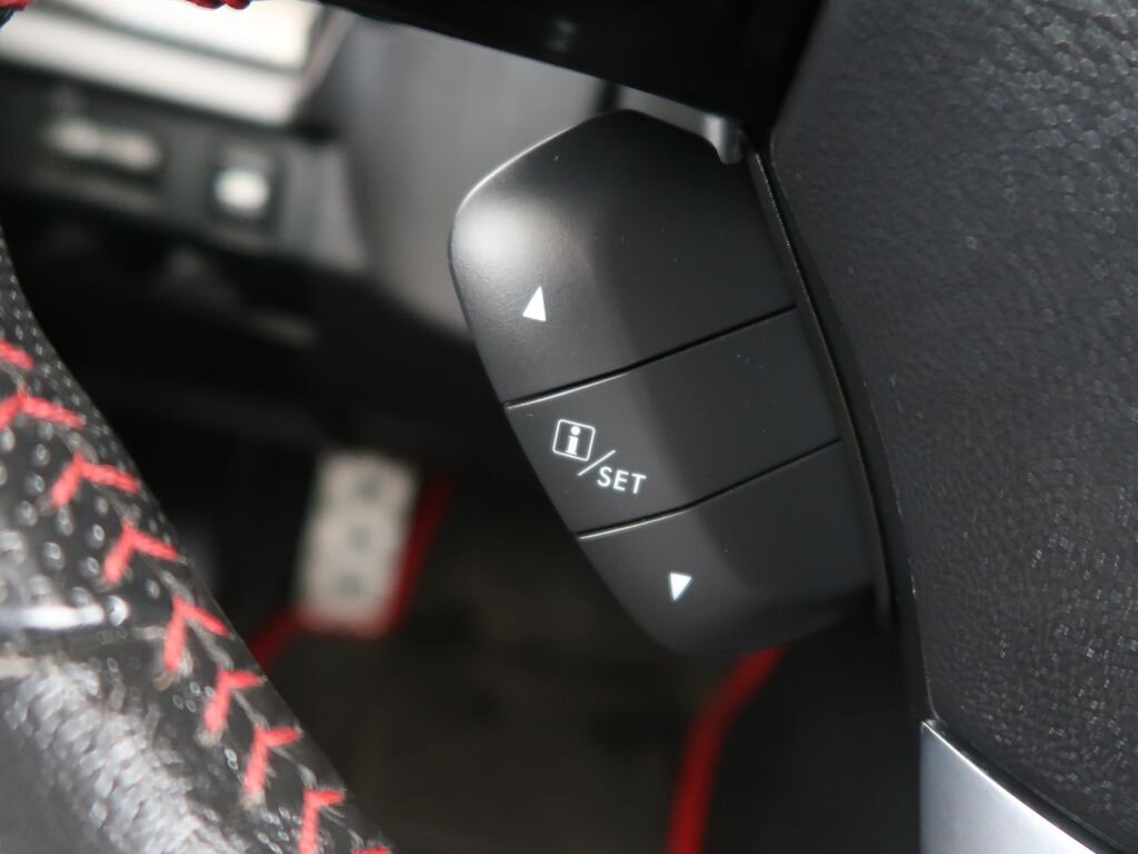 Subaru WRX STI Sedan / Limuzína 2,5 l 221 kw