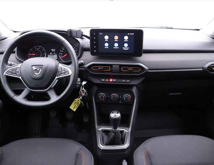 Dacia Sandero Hatchback 999,0 67 kw