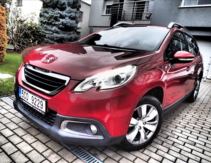 Peugeot 2008 1