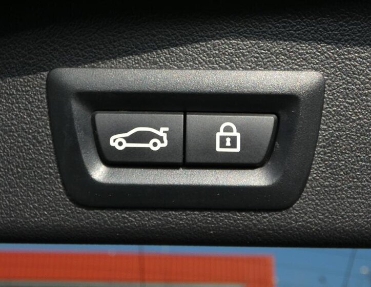 BMW X5 SUV / Terénní 3,0 l 195 kw