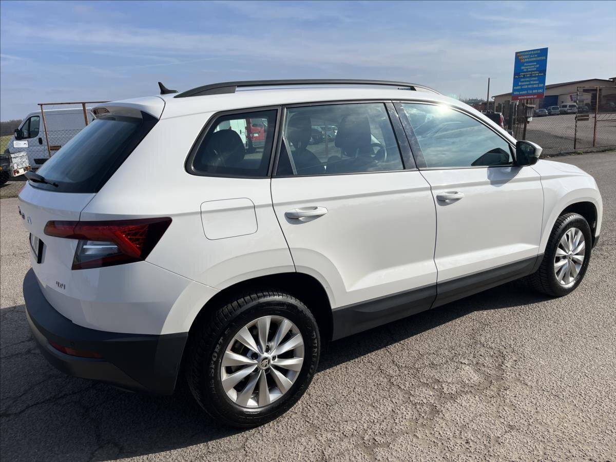 Škoda Karoq SUV / Terénní 2,0 l 110 kw