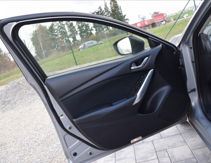 Mazda 6 Kombi 2,0 l 121 kw