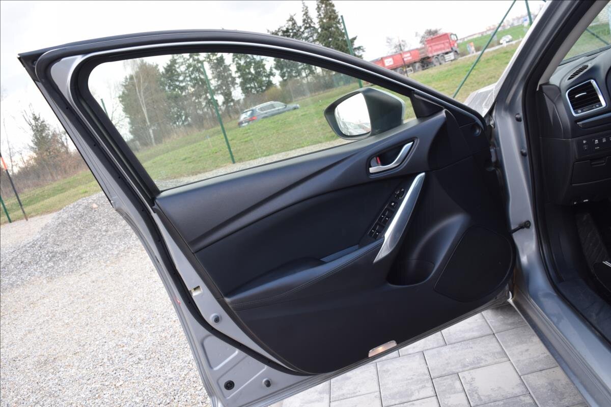 Mazda 6 Kombi 2,0 l 121 kw