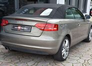Audi A3 8
