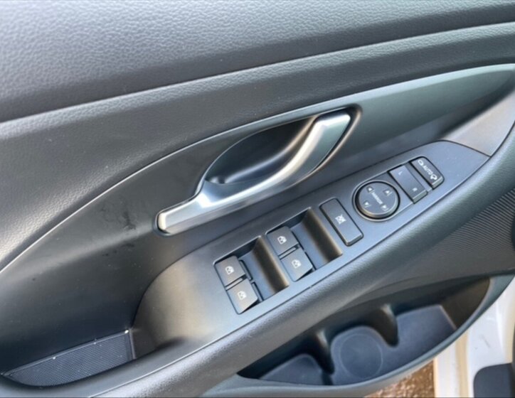 Hyundai i30 Kombi 998,0 88 kw