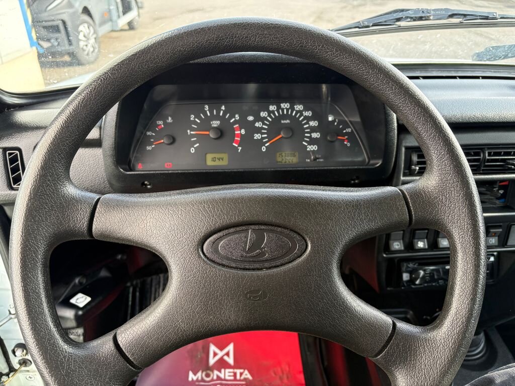 Lada Niva SUV 1,7 l 61 kw