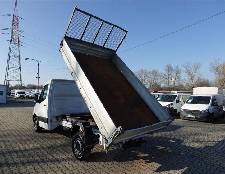 Mercedes-Benz Sprinter Sklápěč 2,1 l 105 kw