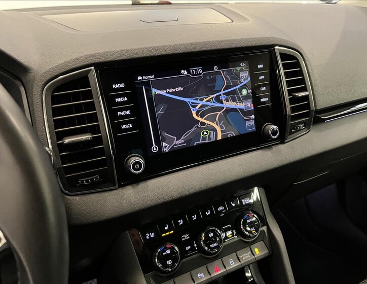 Škoda Karoq SUV / Terénní 2,0 l 110 kw