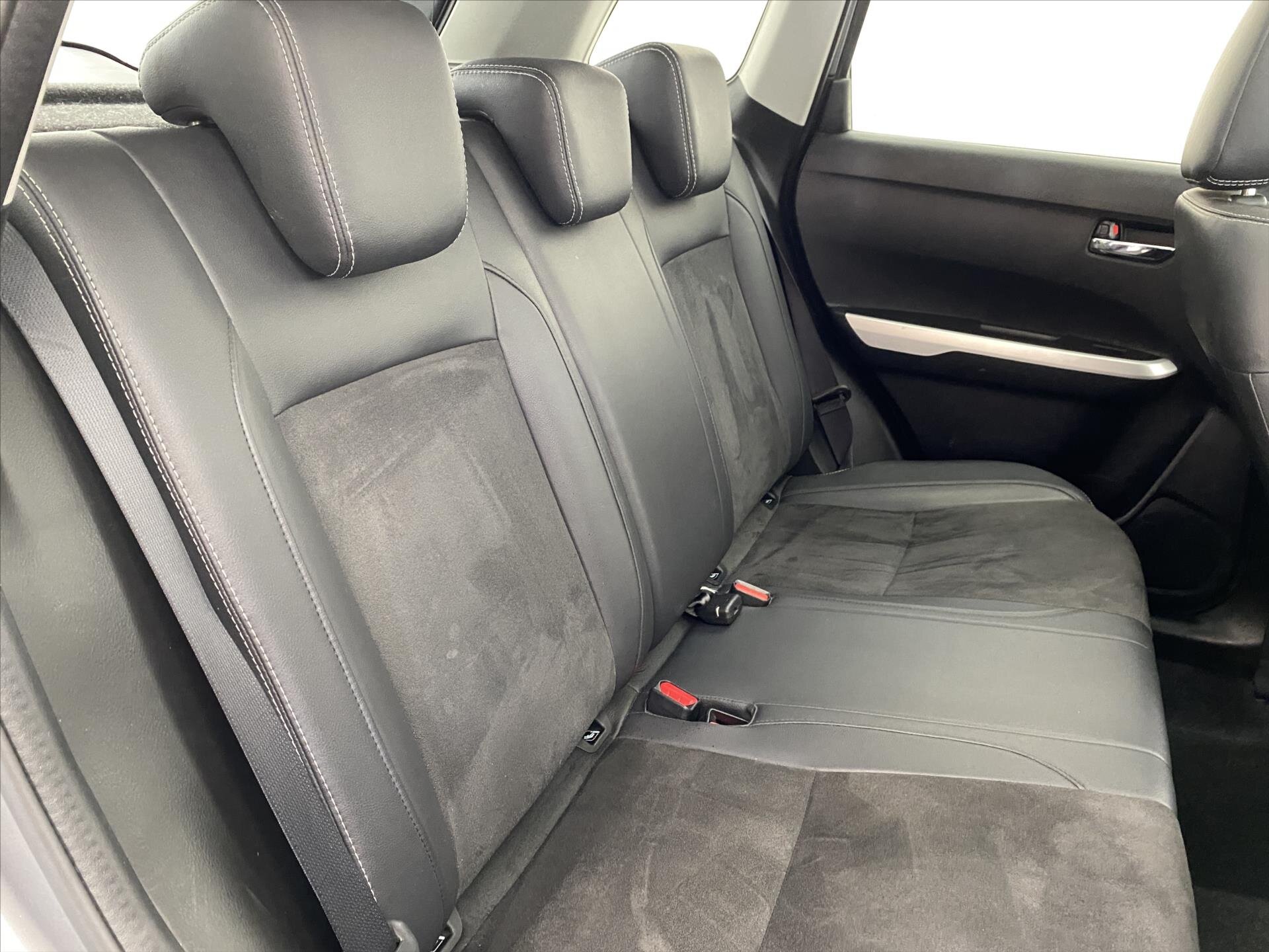 Suzuki Vitara SUV 1,6 l 88 kw