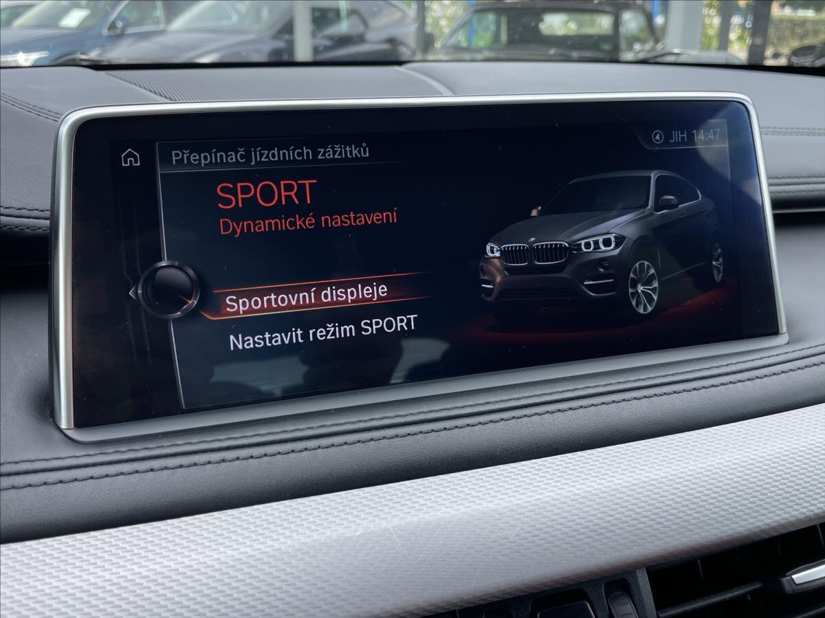 BMW X6 SUV 3,0 l 230 kw