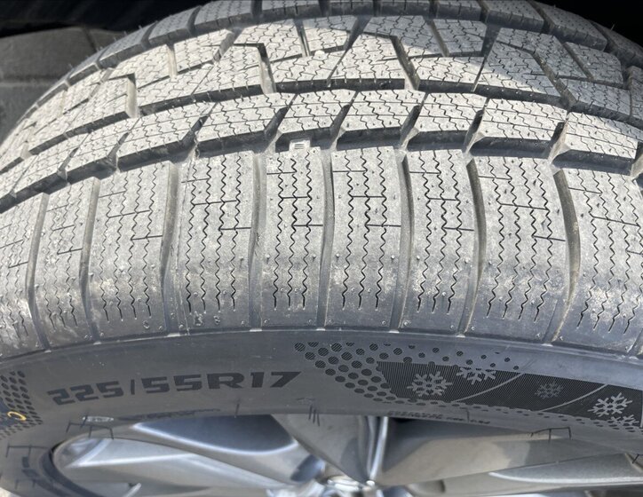 Mazda 6 Sedan / Limuzína 2,0 l 121 kw