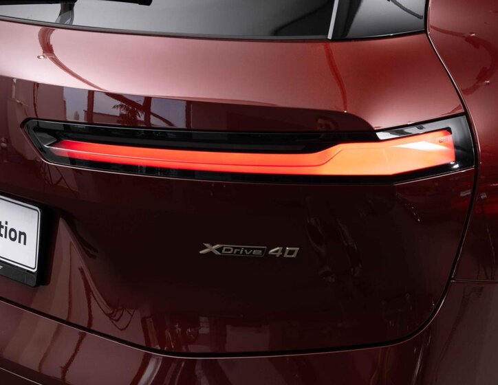 BMW iX SUV 0,0 240 kw