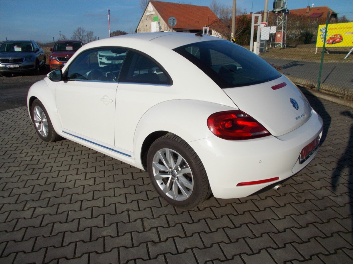 Volkswagen Beetle Hatchback 1,2 l 77 kw
