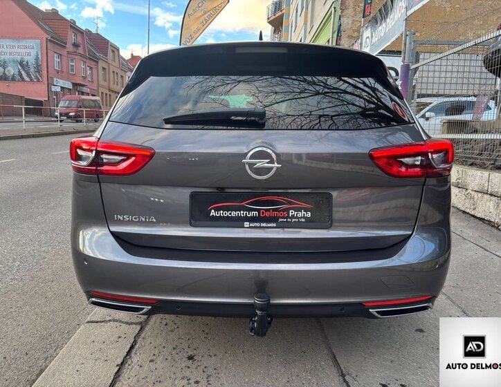 Opel Insignia Kombi 2,0 l 128 kw