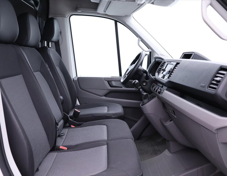 Volkswagen Crafter 11