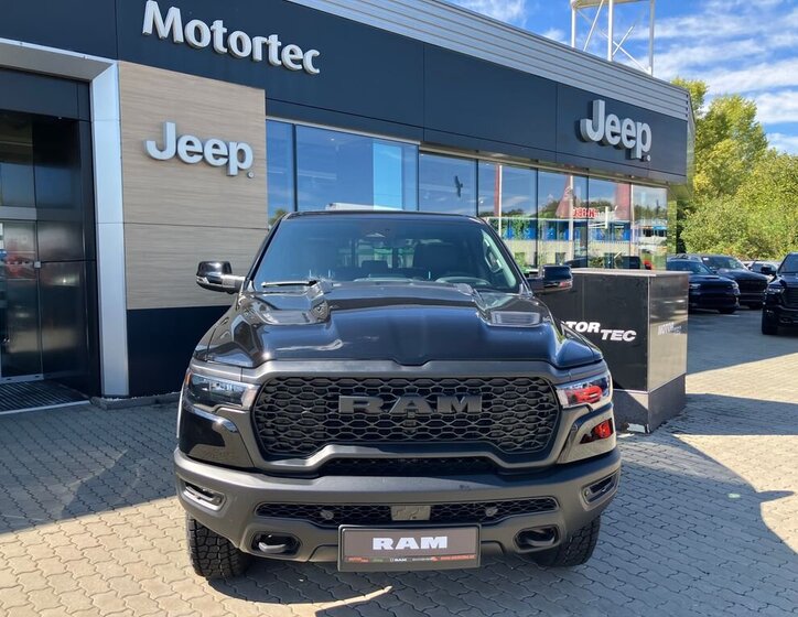 Dodge RAM Pick-up 3,0 l 313 kw